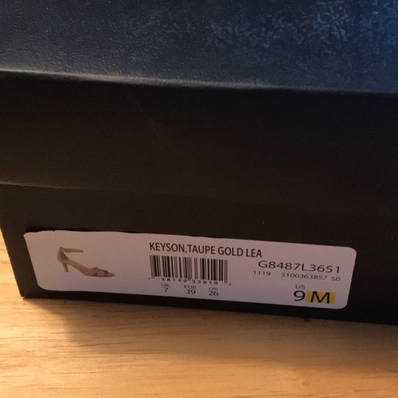 Naturalizer sandals - Picture 5 of 7